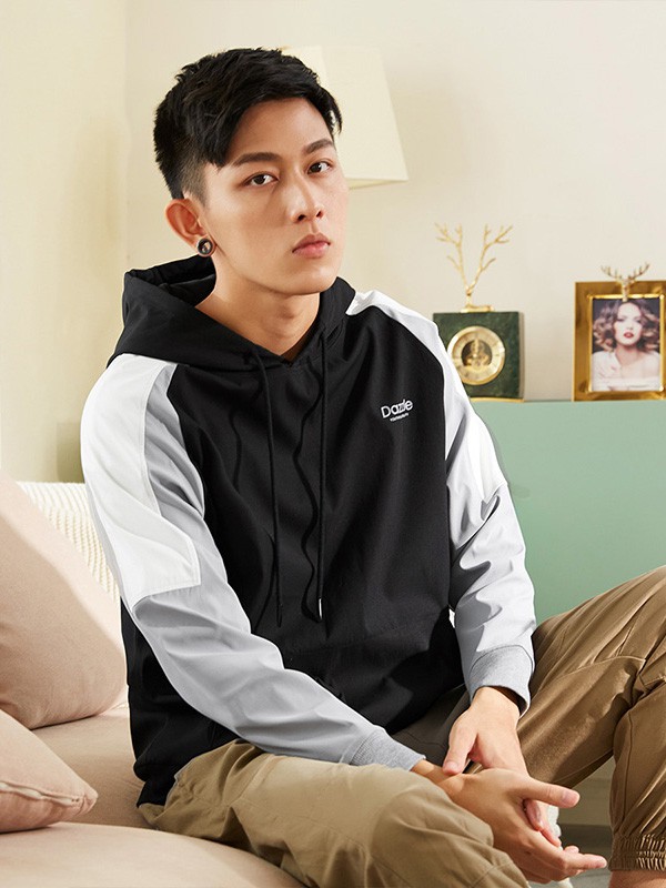 皓顿2022秋冬季拼色外套