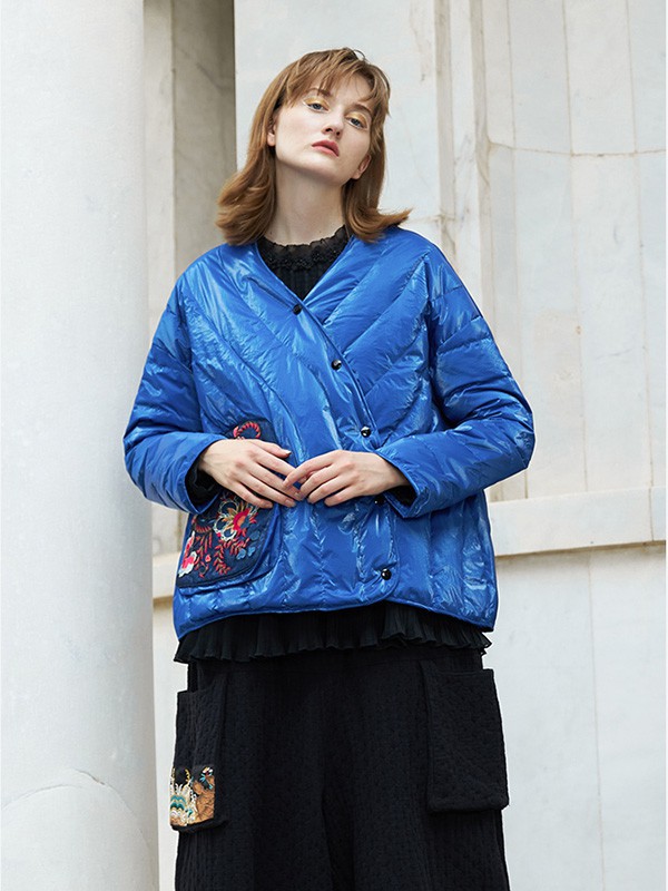 吉丘古儿女装2022秋冬季蓝色棉服