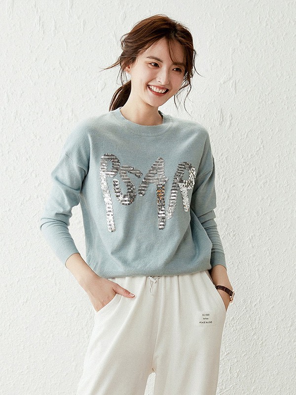 白鹿语女装2022秋冬季蓝色T恤