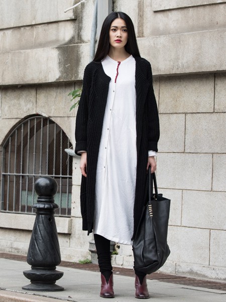 曦然女装2022秋冬季白色长裙