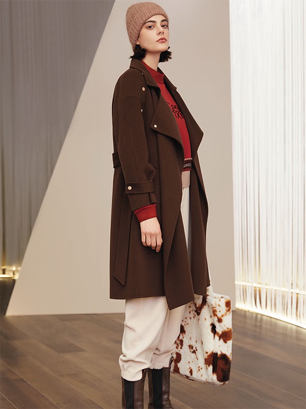 芮玛2022秋冬季咖啡色大衣
