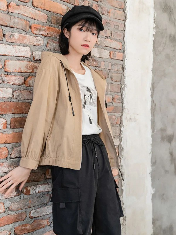 云上写生女装2022秋冬季黑色短裤