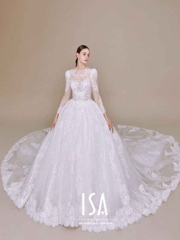 衣纱女装2022秋冬季白色礼服