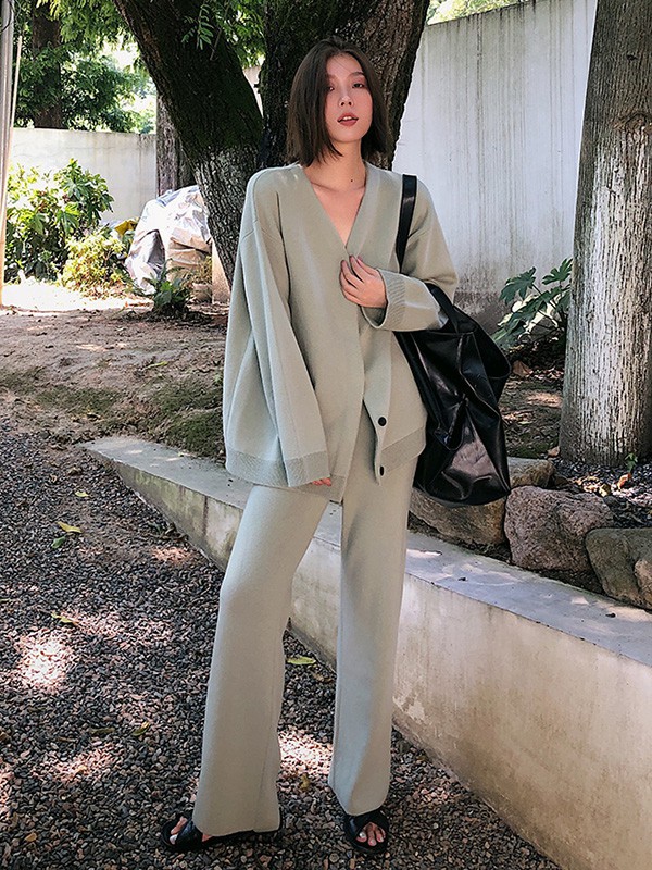 LAMPS2022秋冬季绿色针织衫