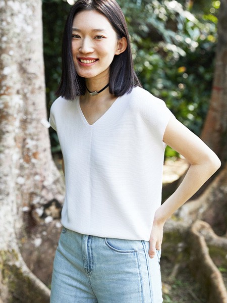 嘉禾利莎女装2022春夏季白色T恤