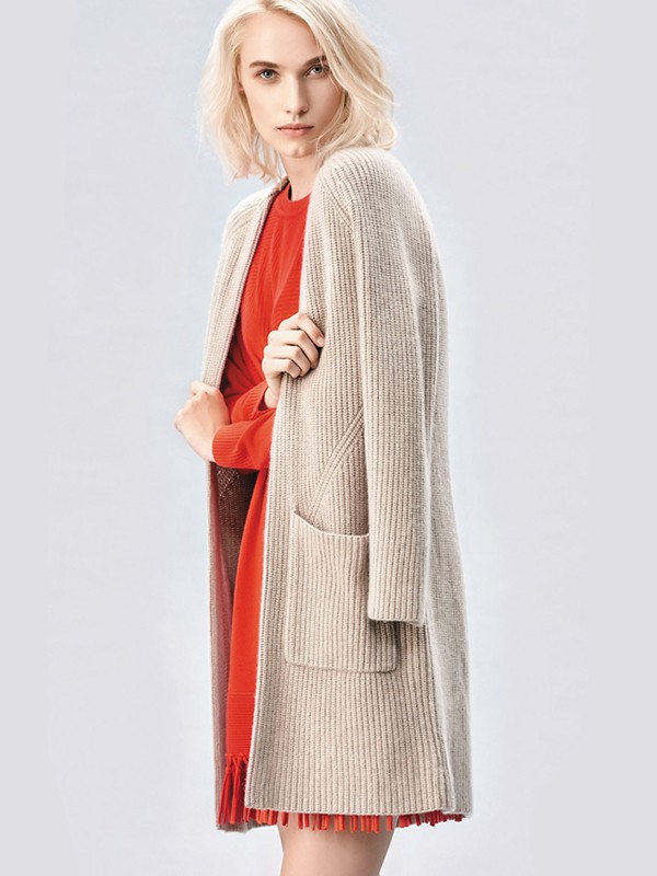 嘉禾利莎女装2022秋冬季米色毛衣