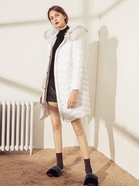 简惑女装2022秋冬季藏蓝色棉服