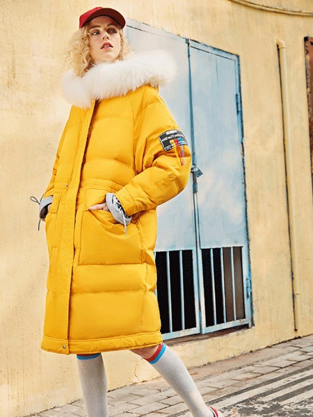 简惑女装2022秋冬季黄色棉服