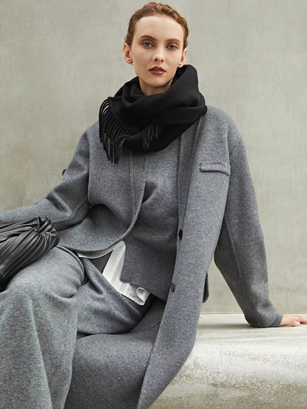 简诣2022秋冬季灰色大衣