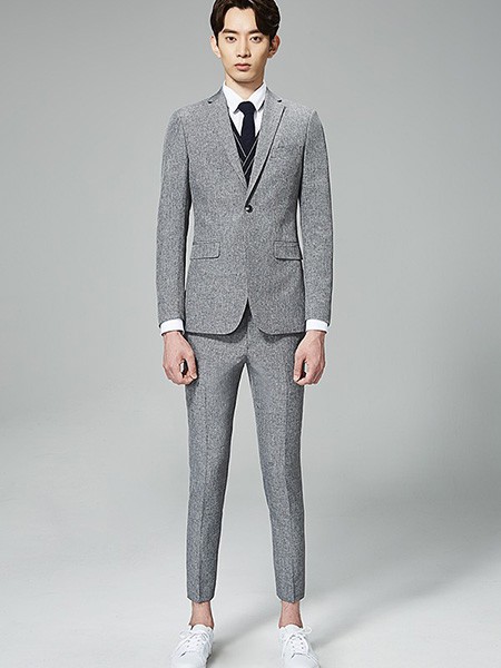 法派特男装2022秋冬季黄色西装