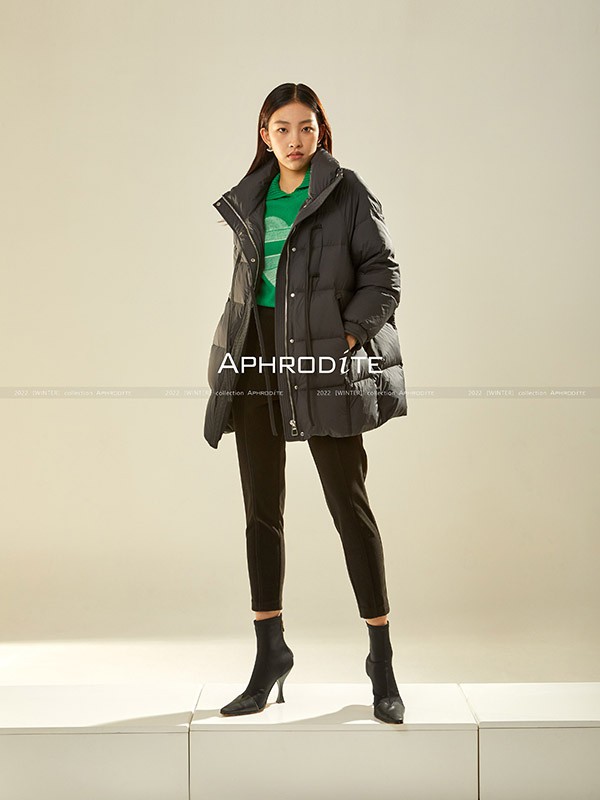 雅芙女装2022秋冬季黑色棉服