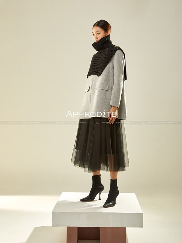 雅芙女装2022秋冬季黄色大衣