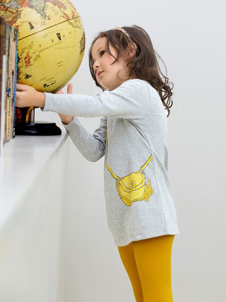 蓝蚁迪堡2022秋冬季灰色T恤