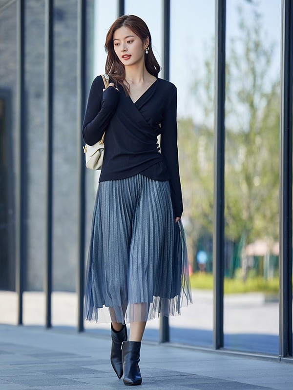 EP雅莹女装2022秋冬季粉色针织衫