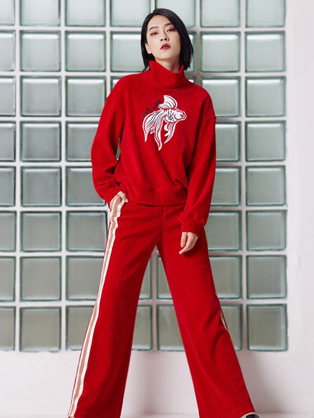 白茶女装2022秋冬季红色马夹