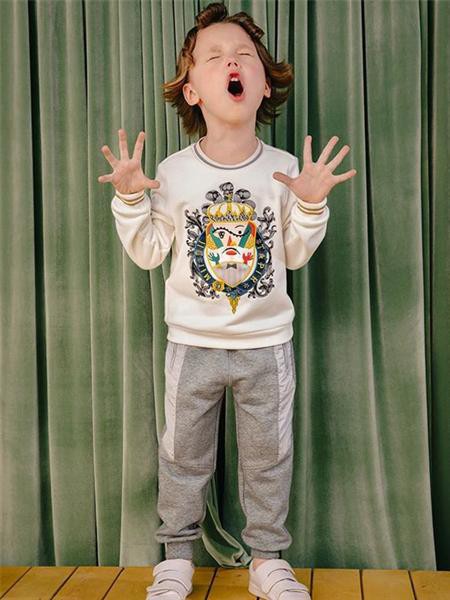 小食梦兽2022秋冬季白色T恤