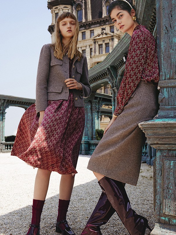 LAI睐女装2022秋冬季粉色连衣裙