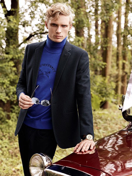 劳夫罗伦男装2022秋冬季藏蓝色毛衣