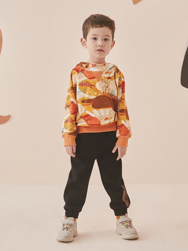 金果果童装2022秋冬季橙色T恤