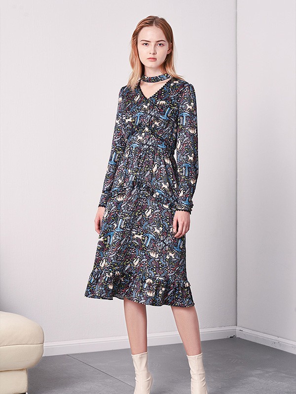 伊树女装2022秋冬季黑色连衣裙