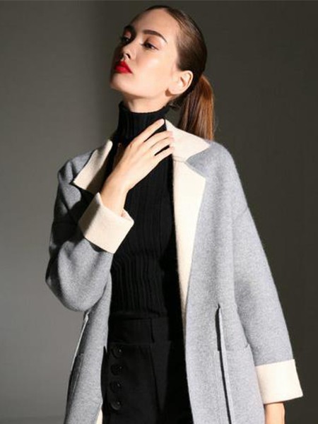 BOBO&TOTO女装2022秋冬季黑色针织衫