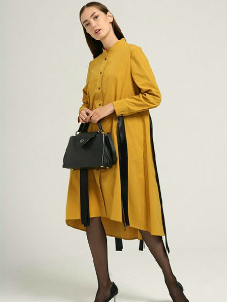 BOBO&TOTO女装2022秋冬季黄色连衣裙