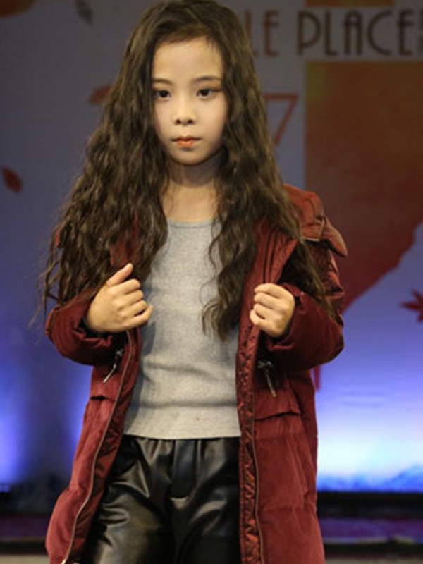 简所童装2022秋冬季灰色T恤