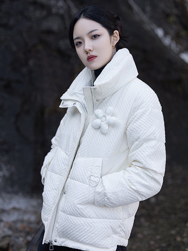 汀丁可2022秋冬季白色棉服