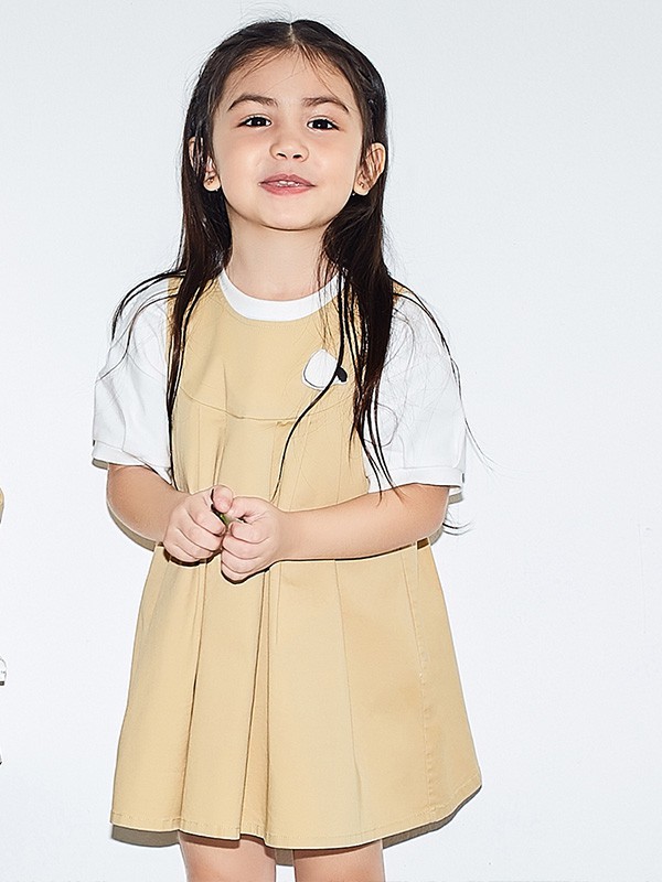 艾卡米勒童装2022秋冬季黄色连衣裙