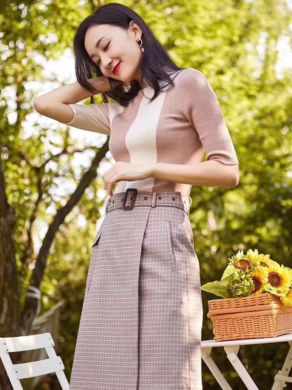 漫思雅女装2022秋冬季灰色包臀裙