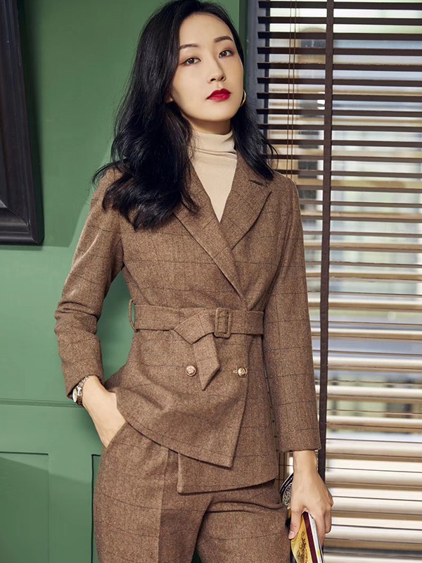 漫思雅女装2022秋冬季咖啡色外套