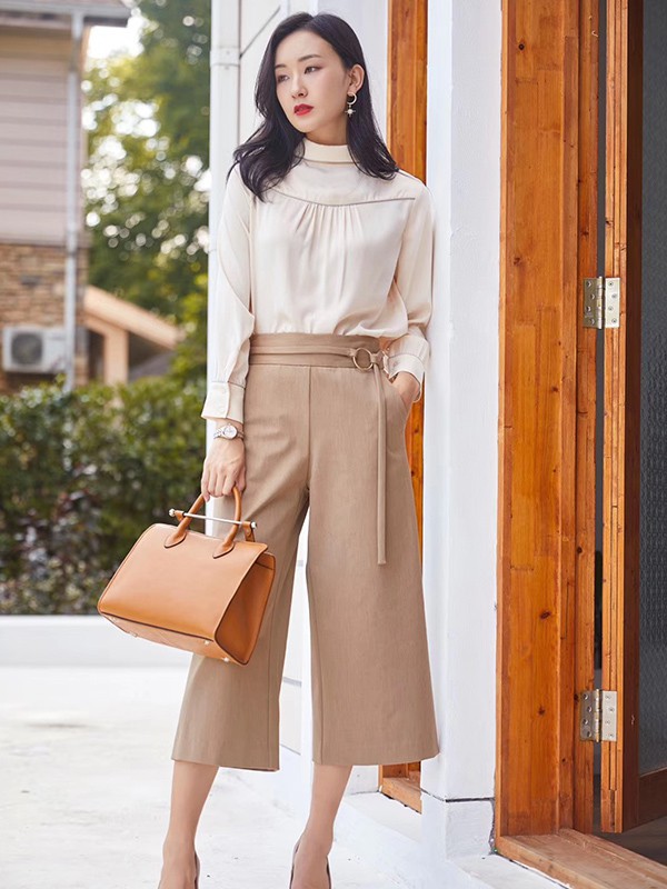漫思雅女装2022秋冬季卡其色阔腿裤