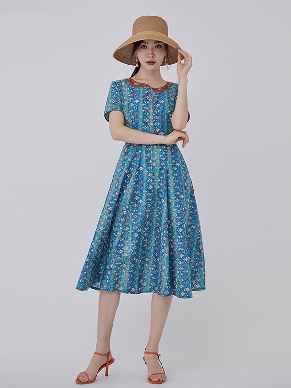 茉希2023春夏季蓝色连衣裙