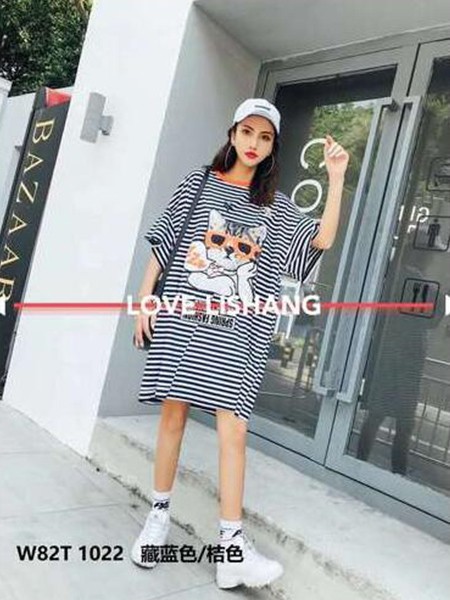 栗尚女装2022秋冬季白色连衣裙