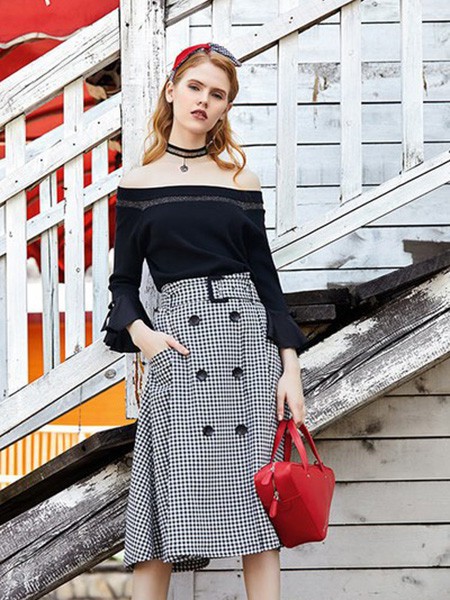 澳莉丝2022秋冬季灰色半身裙