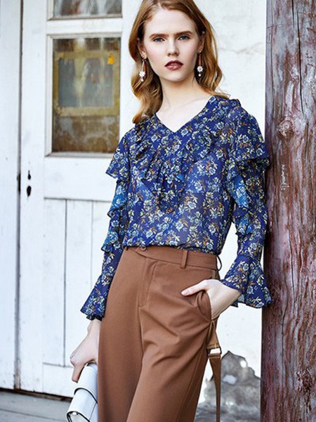 澳莉丝2022秋冬季白色雪纺衫