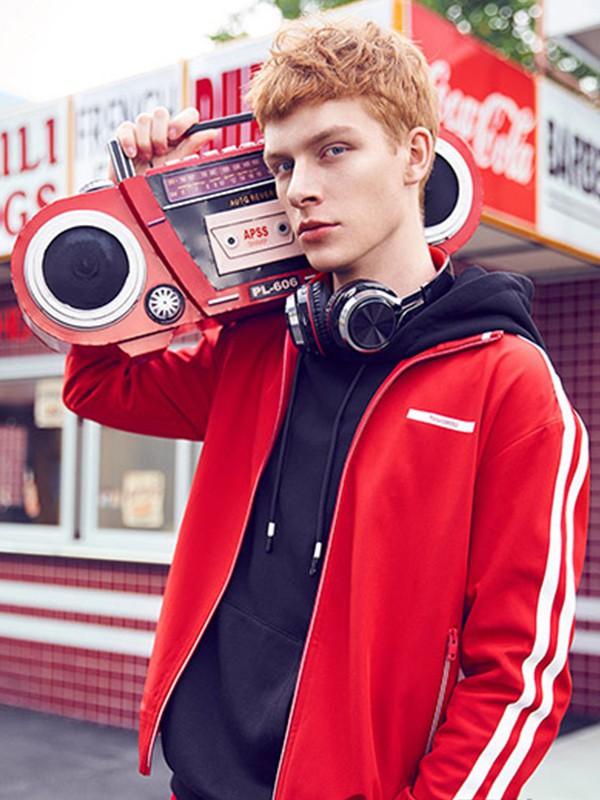 新格新男装2023春夏季黑色卫衣