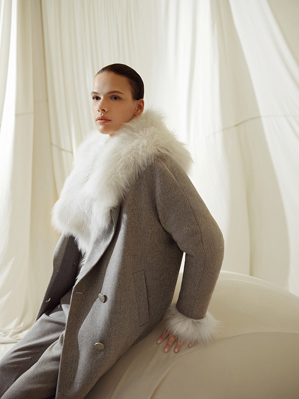 锡瑅2022秋冬季灰色大衣