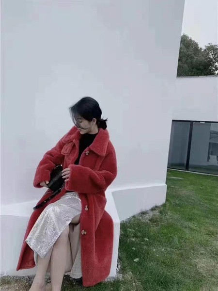 贝左女装2022秋冬季酒红色大衣