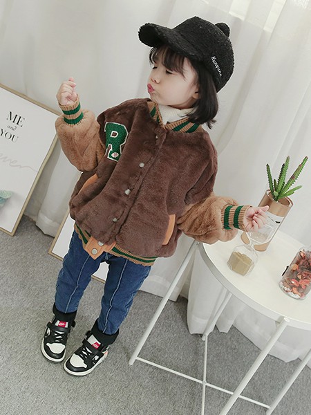 乔克叔叔童装2022秋冬季咖啡色大衣