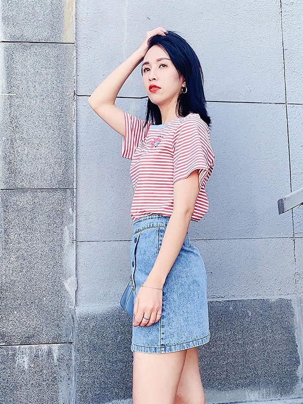 熙加女装2023春夏季粉色T恤