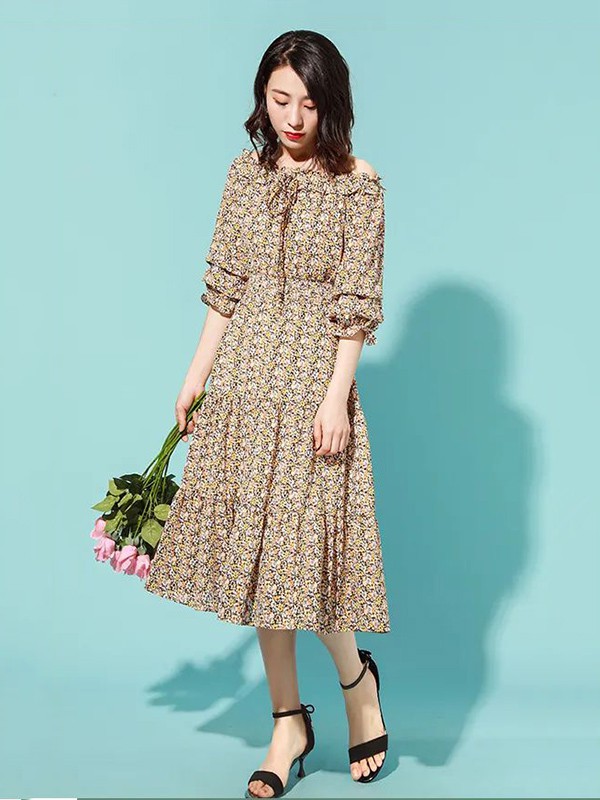韩依瑞女装2023春夏季棕色连衣裙