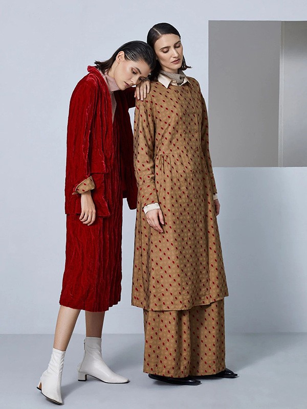 素匠女装2022秋冬季酒红色半身裙