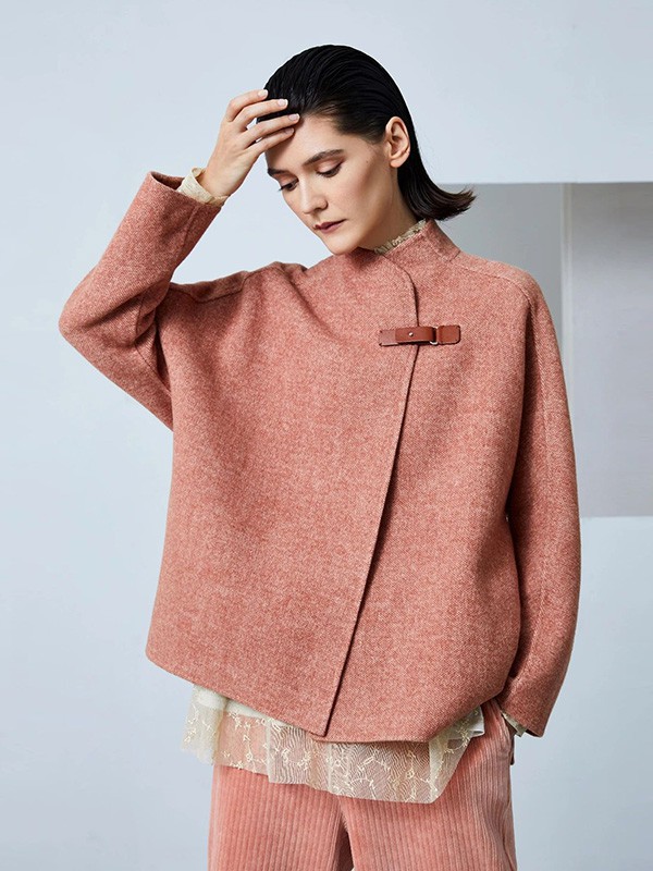 素匠女装2022秋冬季粉色大衣