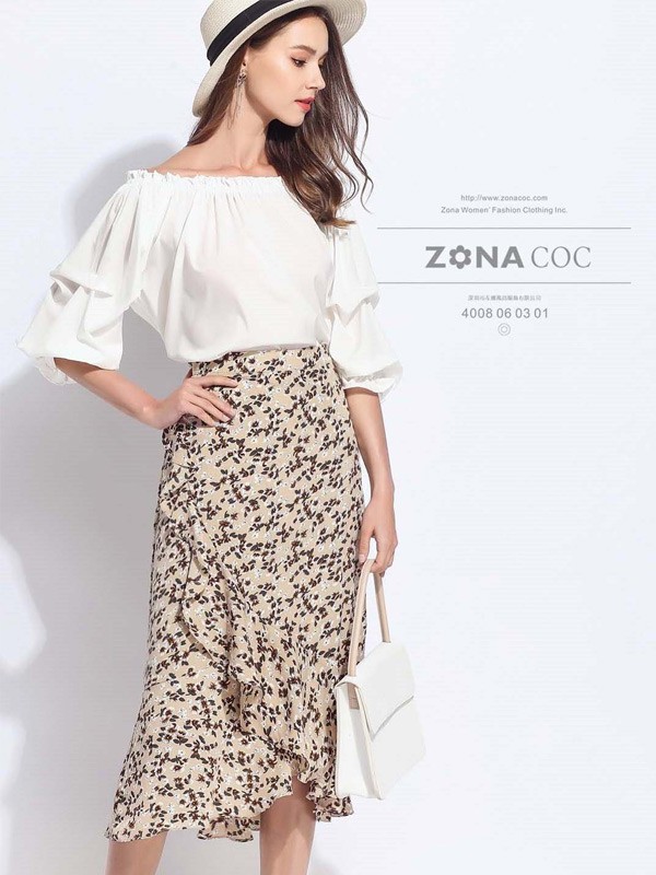 左娜女装2022春夏季白色T恤