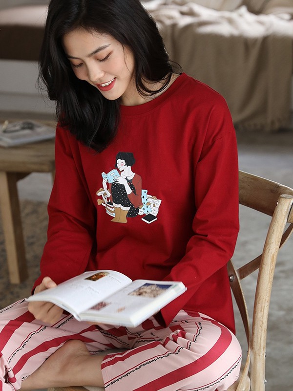 多拉美2022秋冬季红色家居服