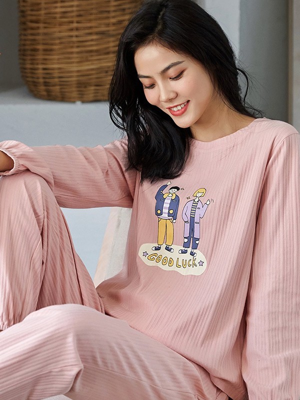 多拉美2022秋冬季粉色家居服