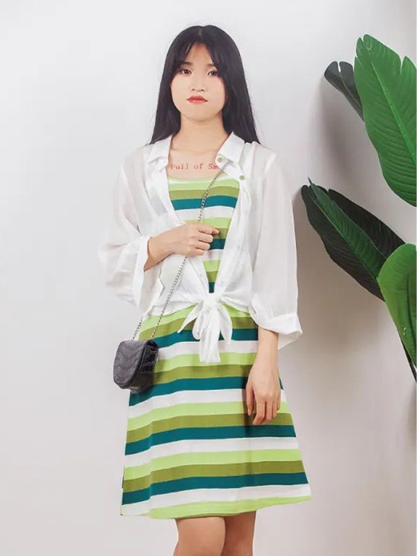 提图斯女装2023春夏季绿色吊带裙