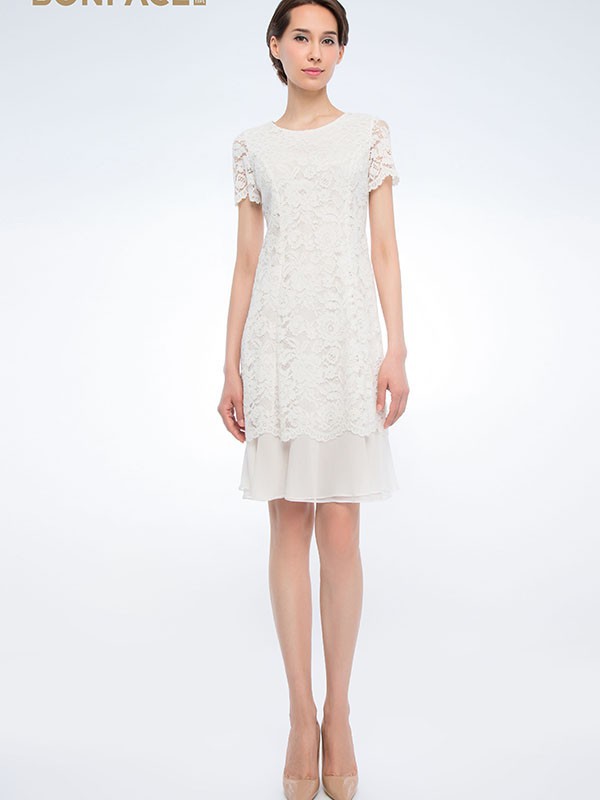 本颜2023春夏季白色连衣裙