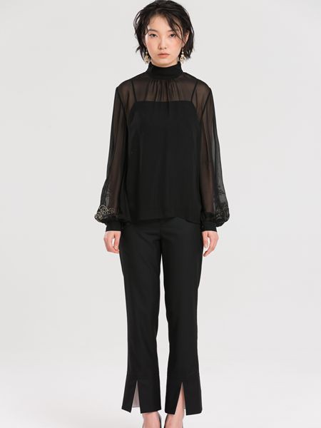 秦艺女装2023春夏季黑色连衣裙